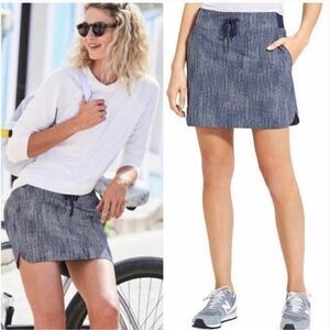 ATHLETA Womens Size 4 Midtown Skort Batik Print Dark Blue Athleisure Athletic